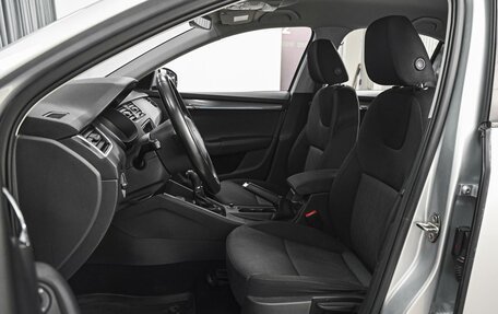 Skoda Octavia, 2017 год, 1 748 000 рублей, 10 фотография