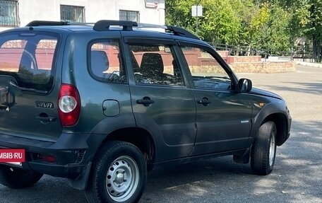 Chevrolet Niva I рестайлинг, 2010 год, 375 000 рублей, 5 фотография