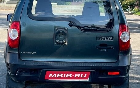 Chevrolet Niva I рестайлинг, 2010 год, 375 000 рублей, 6 фотография