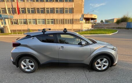 Toyota C-HR I рестайлинг, 2018 год, 1 900 000 рублей, 4 фотография