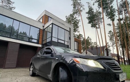 Toyota Camry, 2007 год, 1 100 000 рублей, 8 фотография