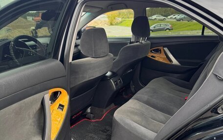 Toyota Camry, 2007 год, 1 100 000 рублей, 18 фотография