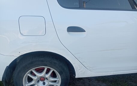 Renault Logan II, 2014 год, 310 000 рублей, 9 фотография