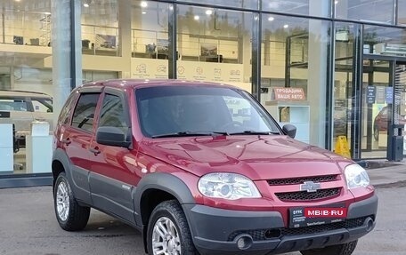 Chevrolet Niva I рестайлинг, 2018 год, 595 000 рублей, 3 фотография