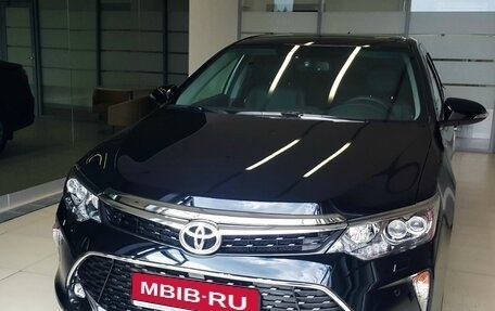 Toyota Camry, 2017 год, 2 380 000 рублей, 1 фотография