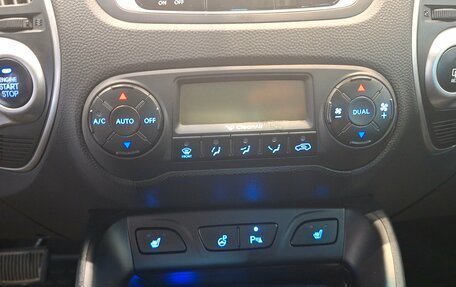 Hyundai ix35 I рестайлинг, 2012 год, 1 190 000 рублей, 20 фотография