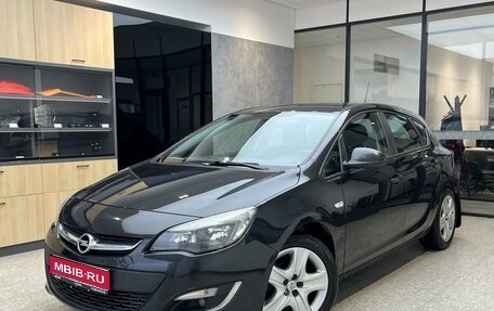 Opel Astra J, 2012 год, 675 000 рублей, 1 фотография