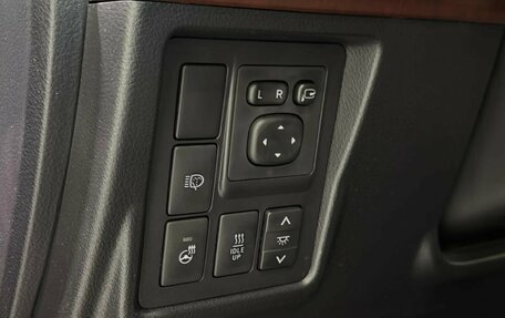 Toyota Land Cruiser Prado 150 рестайлинг 2, 2015 год, 3 470 000 рублей, 17 фотография