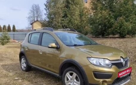 Renault Sandero II рестайлинг, 2017 год, 850 000 рублей, 2 фотография