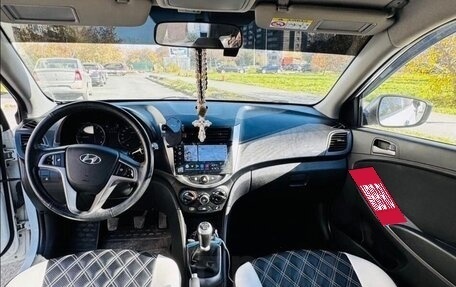Hyundai Solaris II рестайлинг, 2014 год, 820 000 рублей, 5 фотография