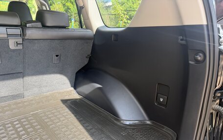 Toyota Land Cruiser Prado 150 рестайлинг 2, 2016 год, 4 300 000 рублей, 22 фотография