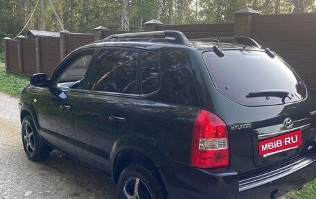 Hyundai Tucson III, 2008 год, 725 000 рублей, 2 фотография