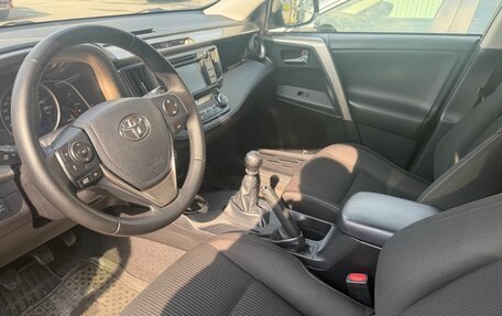Toyota RAV4, 2014 год, 2 099 000 рублей, 3 фотография
