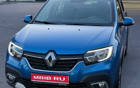 Renault Logan II, 2021 год, 1 600 000 рублей, 1 фотография