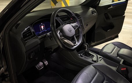 Volkswagen Tiguan II, 2021 год, 3 590 000 рублей, 6 фотография