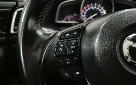 Mazda 3, 2015 год, 1 250 000 рублей, 23 фотография
