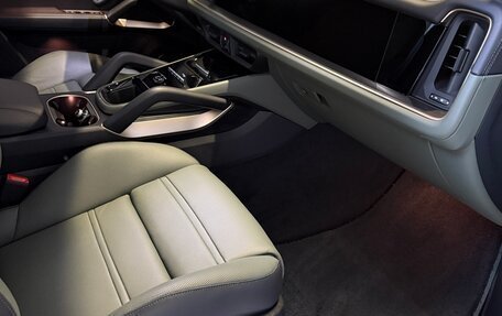 Porsche Cayenne III, 2025 год, 21 600 000 рублей, 15 фотография