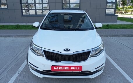 KIA Rio III рестайлинг, 2016 год, 500 000 рублей, 4 фотография
