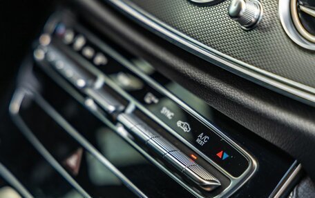 Mercedes-Benz E-Класс, 2016 год, 2 245 000 рублей, 32 фотография