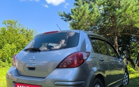 Nissan Tiida, 2010 год, 780 000 рублей, 2 фотография