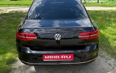 Volkswagen Passat B8 рестайлинг, 2017 год, 2 000 000 рублей, 2 фотография