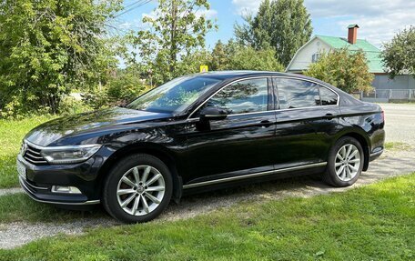 Volkswagen Passat B8 рестайлинг, 2017 год, 2 000 000 рублей, 10 фотография