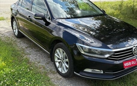Volkswagen Passat B8 рестайлинг, 2017 год, 2 000 000 рублей, 3 фотография