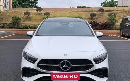 Mercedes-Benz A-Класс, 2023 год, 1 849 000 рублей, 2 фотография