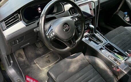 Volkswagen Passat B8 рестайлинг, 2017 год, 2 000 000 рублей, 7 фотография