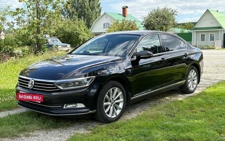 Volkswagen Passat B8 рестайлинг, 2017 год, 2 000 000 рублей, 13 фотография