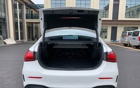 Mercedes-Benz A-Класс, 2023 год, 1 849 000 рублей, 7 фотография