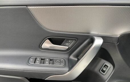 Mercedes-Benz A-Класс, 2023 год, 1 849 000 рублей, 11 фотография