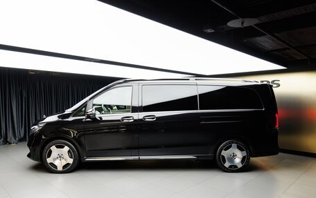 Mercedes-Benz V-Класс, 2026 год, 14 790 000 рублей, 6 фотография