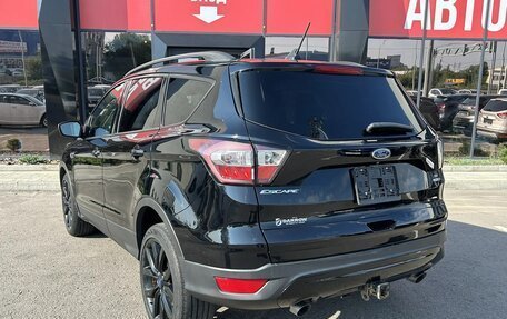 Ford Escape III, 2017 год, 1 330 000 рублей, 4 фотография