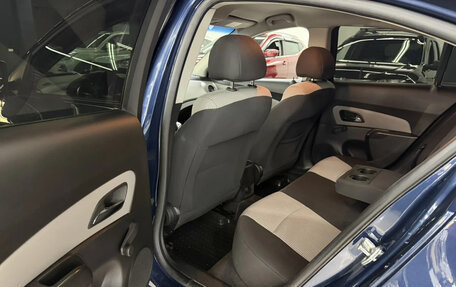 Chevrolet Cruze II, 2011 год, 769 000 рублей, 7 фотография