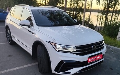 Volkswagen Tiguan II, 2022 год, 3 690 000 рублей, 1 фотография