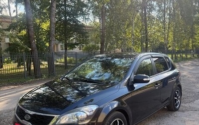 KIA cee'd I рестайлинг, 2011 год, 900 000 рублей, 1 фотография