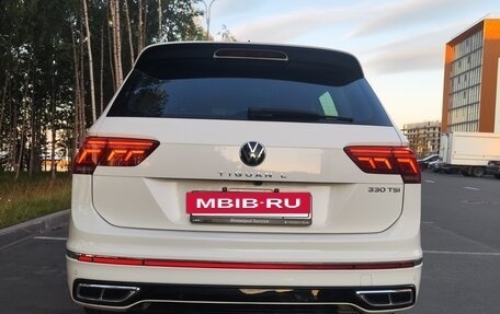 Volkswagen Tiguan II, 2022 год, 3 690 000 рублей, 6 фотография