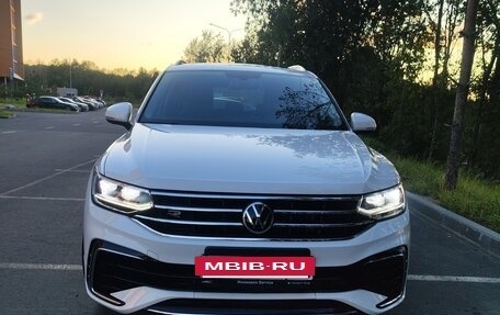 Volkswagen Tiguan II, 2022 год, 3 690 000 рублей, 9 фотография
