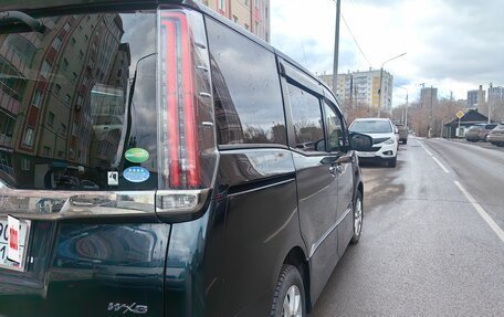 Toyota Noah III, 2019 год, 2 000 050 рублей, 6 фотография