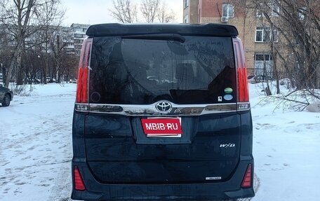 Toyota Noah III, 2019 год, 2 000 050 рублей, 7 фотография