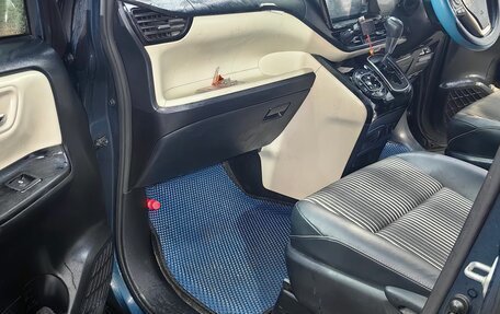 Toyota Noah III, 2019 год, 2 000 050 рублей, 21 фотография