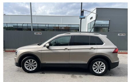 Volkswagen Tiguan II, 2017 год, 1 899 000 рублей, 4 фотография