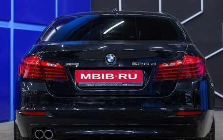 BMW 5 серия, 2015 год, 2 250 000 рублей, 7 фотография