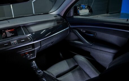 BMW 5 серия, 2015 год, 2 250 000 рублей, 26 фотография