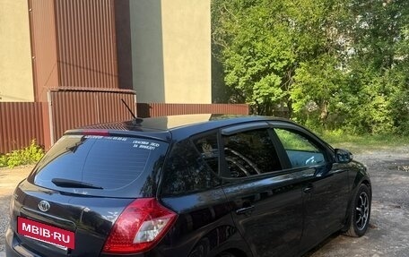 KIA cee'd I рестайлинг, 2011 год, 900 000 рублей, 4 фотография