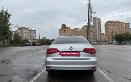 Volkswagen Jetta VI, 2015 год, 1 250 000 рублей, 4 фотография