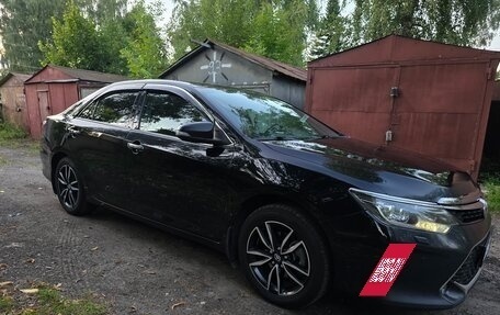 Toyota Camry, 2017 год, 2 370 000 рублей, 7 фотография