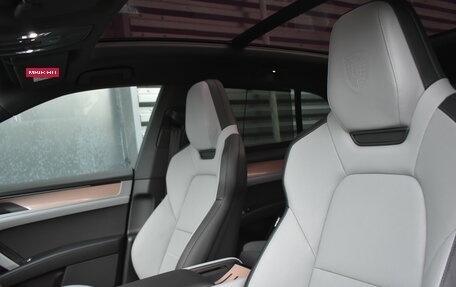 Porsche Cayenne, 2026 год, 28 000 000 рублей, 13 фотография