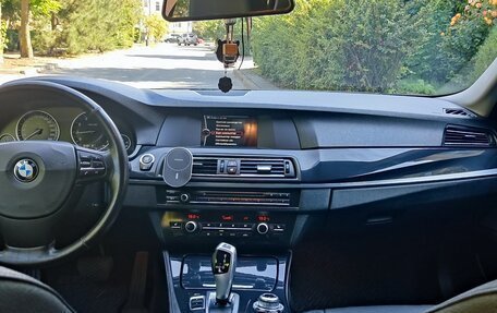 BMW 5 серия, 2013 год, 1 670 000 рублей, 12 фотография